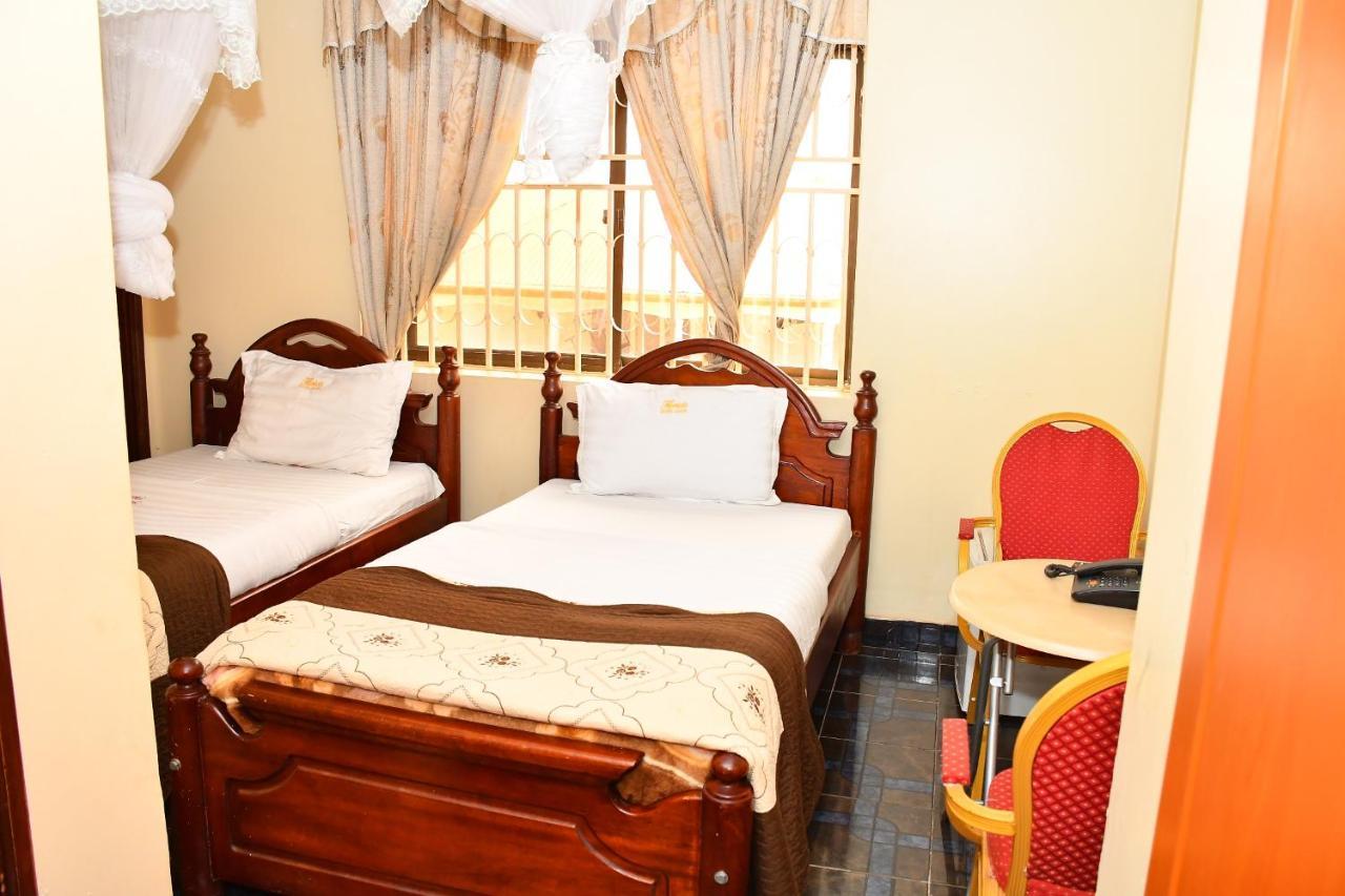 Florida Hotel Kampala Exterior foto