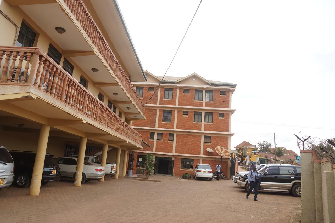 Florida Hotel Kampala Exterior foto
