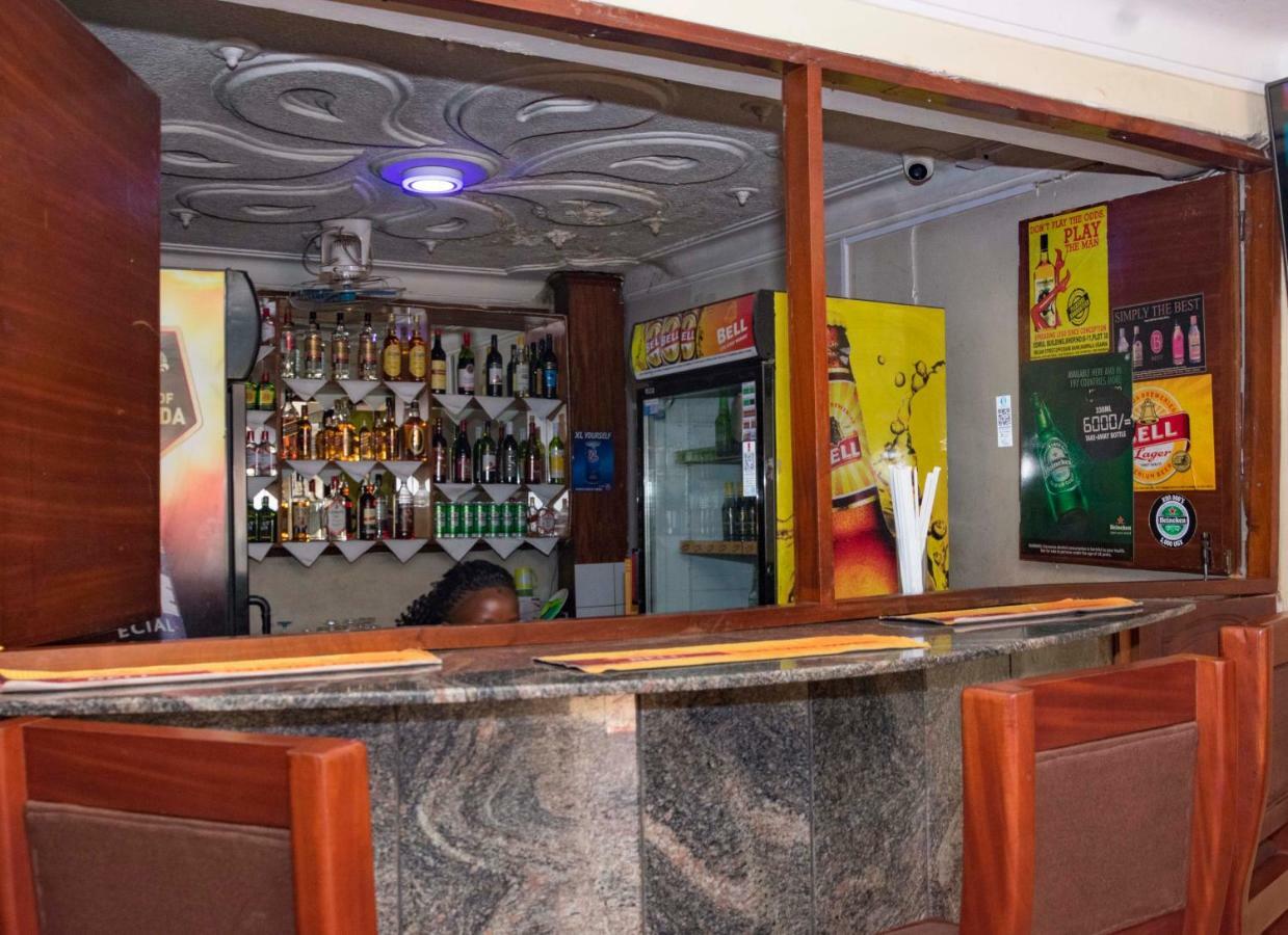 Florida Hotel Kampala Exterior foto